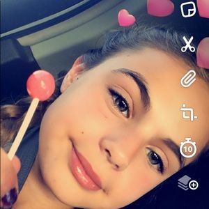 Meet your Posher, Jaci